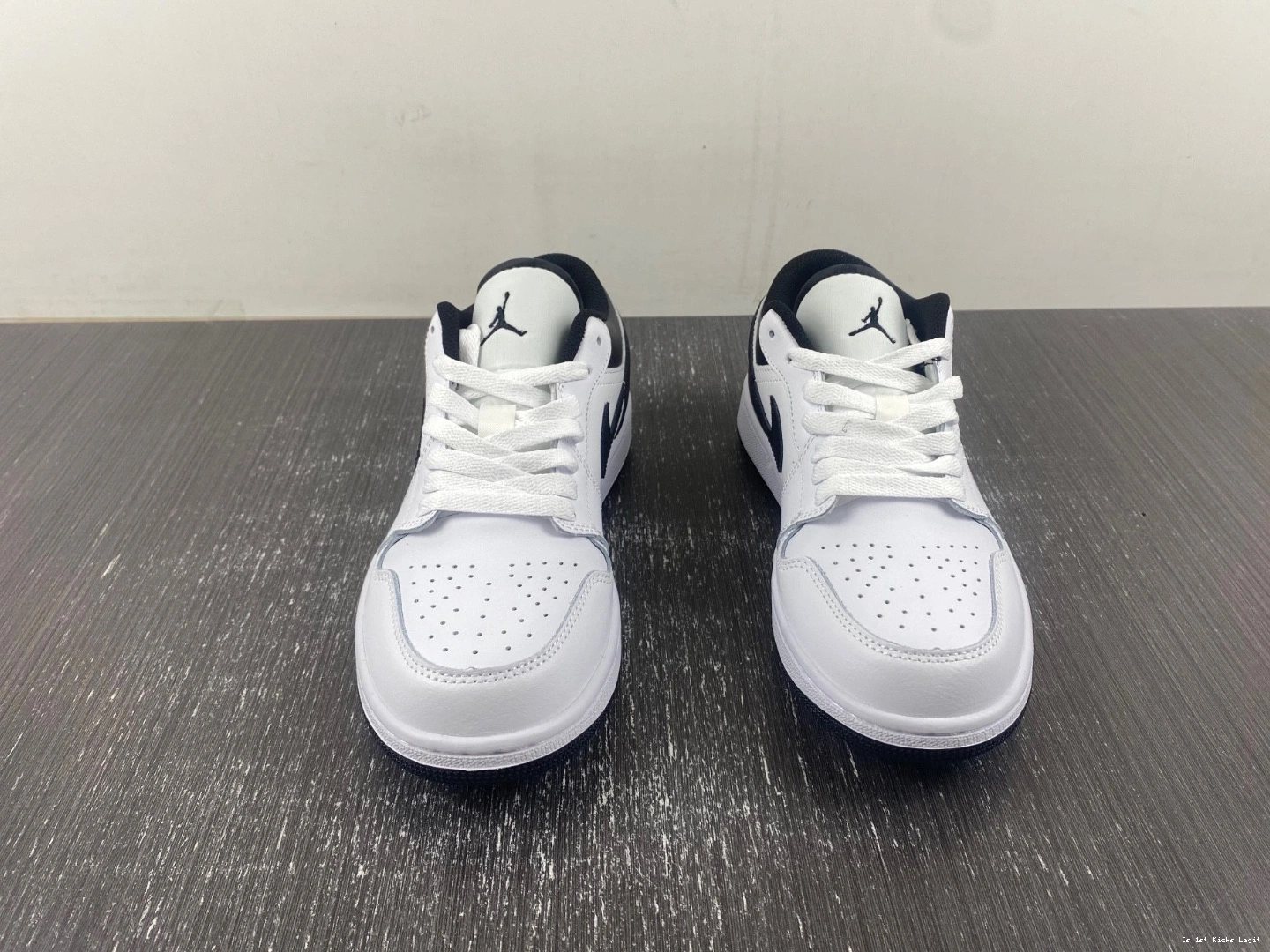 553558-132 Low Jordan Men's Black 1 White - 0916